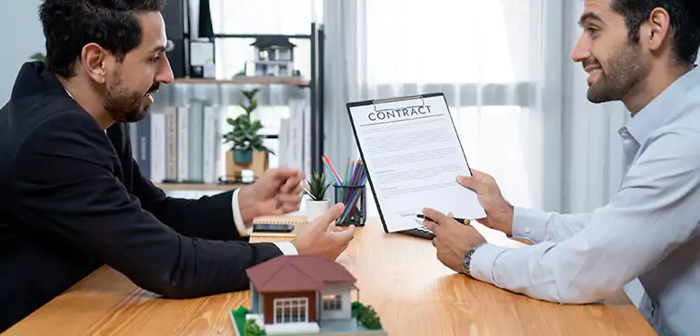 Why Choose Us for Contract Assignments in Cleveland, OH?