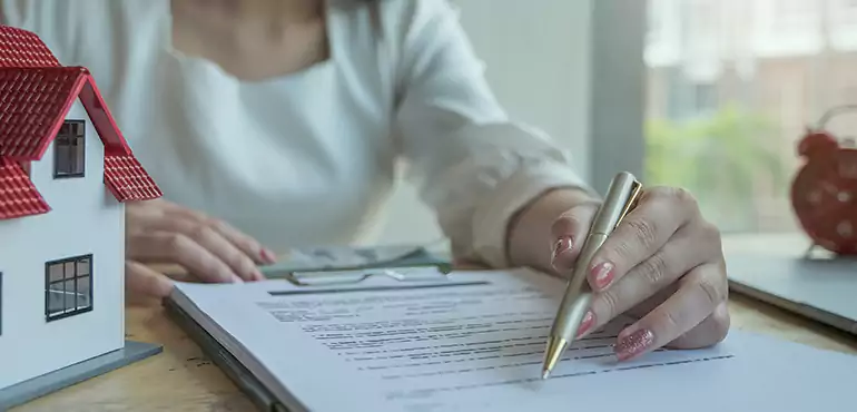 We Buy Homes to Help You Pay Off Debt – No Repairs or Upgrades Needed in Cleveland, OH